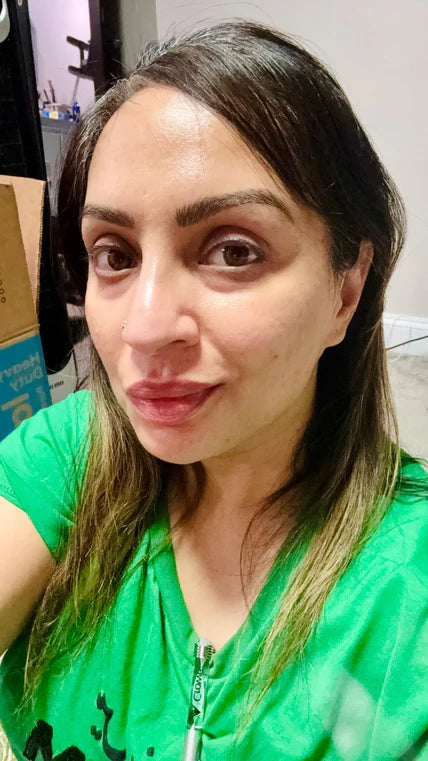 Olivia, 30